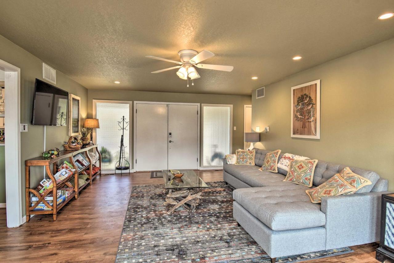 Lakefront Hot Springs Home With Updated Deck And Dock! 外观 照片